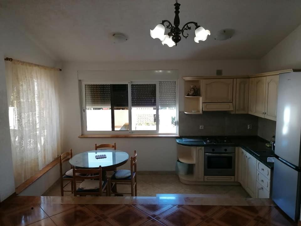 Pacho Appartement Baška Voda Buitenkant foto