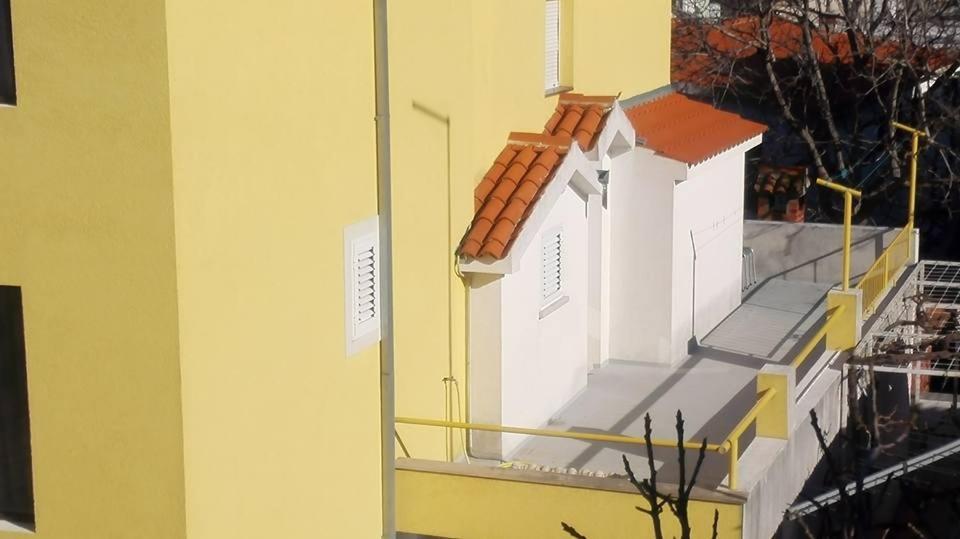 Pacho Appartement Baška Voda Buitenkant foto